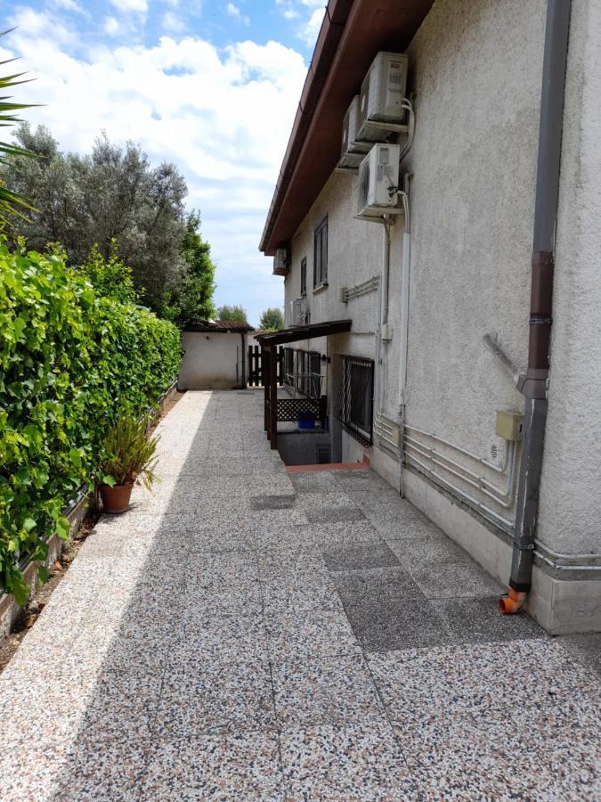 Bed and Breakfast Relais Maria Luisa Locazione Turistica Di Simona Capaccio Fiumicino Zewnętrze zdjęcie