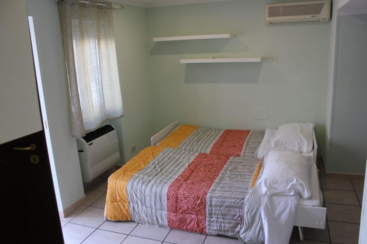 Bed and Breakfast Relais Maria Luisa Locazione Turistica Di Simona Capaccio Fiumicino Zewnętrze zdjęcie