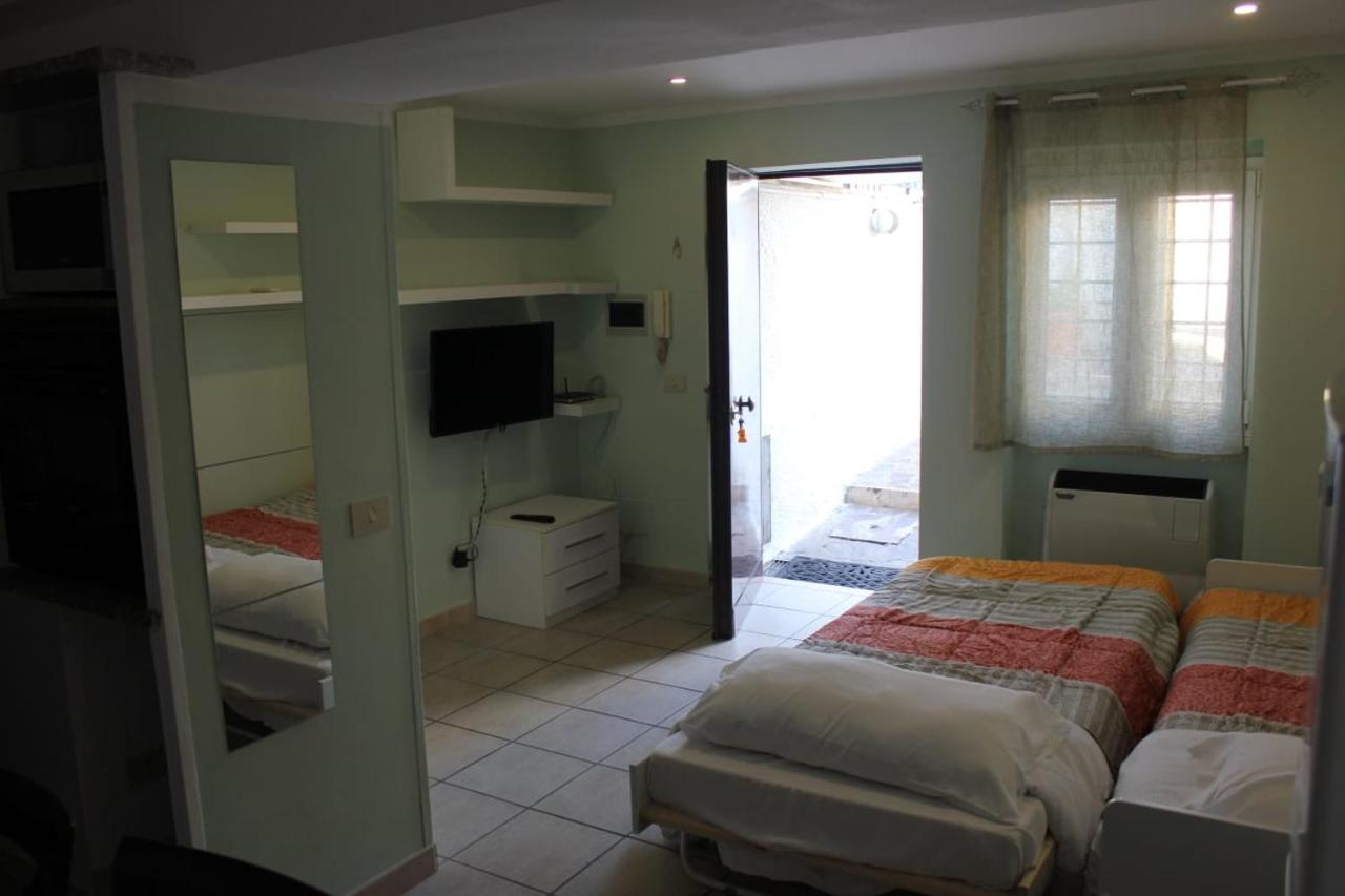 Bed and Breakfast Relais Maria Luisa Locazione Turistica Di Simona Capaccio Fiumicino Zewnętrze zdjęcie