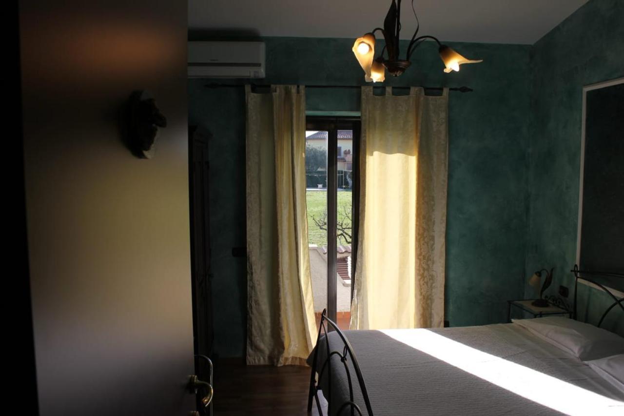 Bed and Breakfast Relais Maria Luisa Locazione Turistica Di Simona Capaccio Fiumicino Zewnętrze zdjęcie