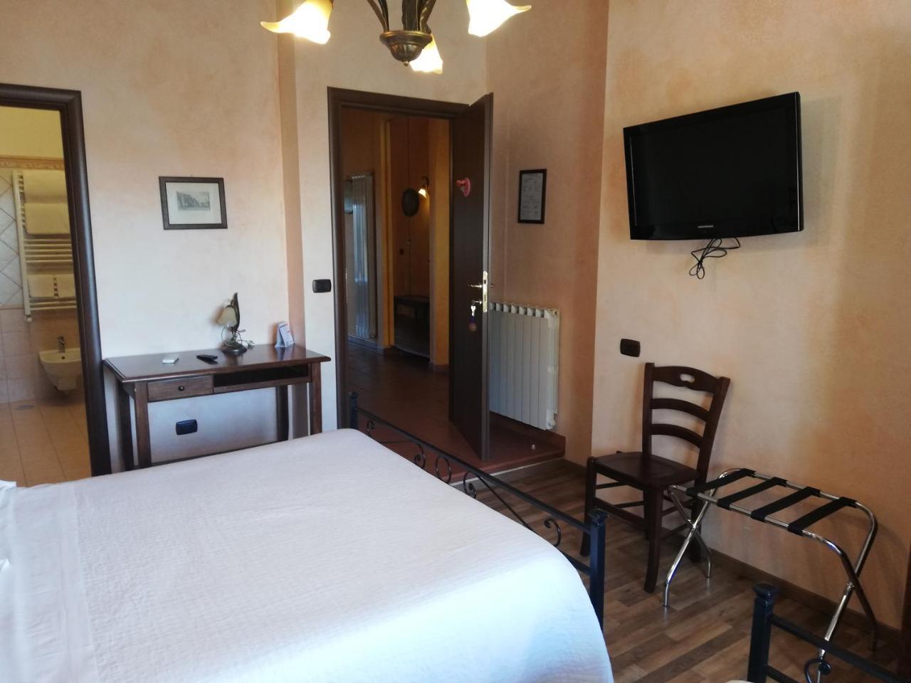 Bed and Breakfast Relais Maria Luisa Locazione Turistica Di Simona Capaccio Fiumicino Zewnętrze zdjęcie